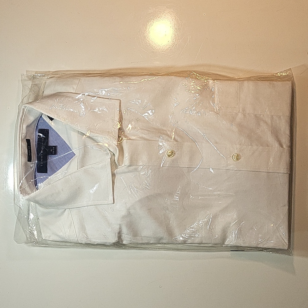 NWT Tommy Hilfiger White Dress Shirt (16 34/35)
